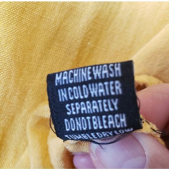 STYLE ENVY Linen-Blend Knotted Front Cropped Button Down Shirt Small - Picture 6 of 7